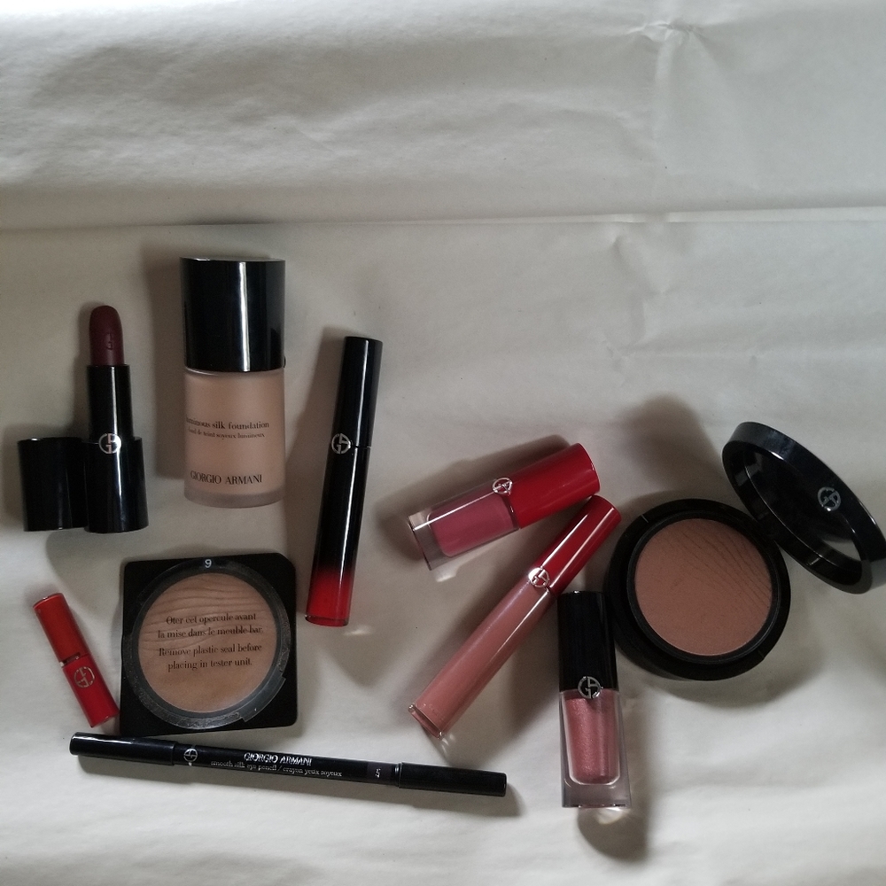 LARGE GIORGIO ARMANI makeup lot